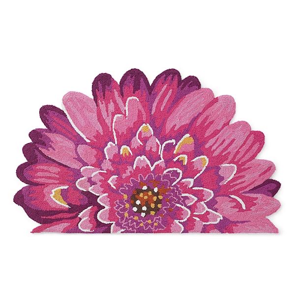 Daisy Half Round welcome mat from Grandin Road